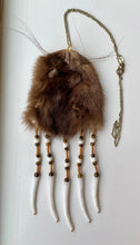 Load image into Gallery viewer, Marten Cape necklace