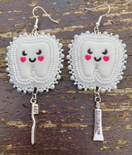 Load image into Gallery viewer, Teeth