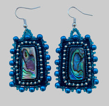 Load image into Gallery viewer, Abalone and pearls

