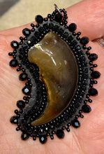 Load image into Gallery viewer, Black Bear claw necklace pendant
