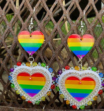 Load image into Gallery viewer, Rainbow hearts (2)
