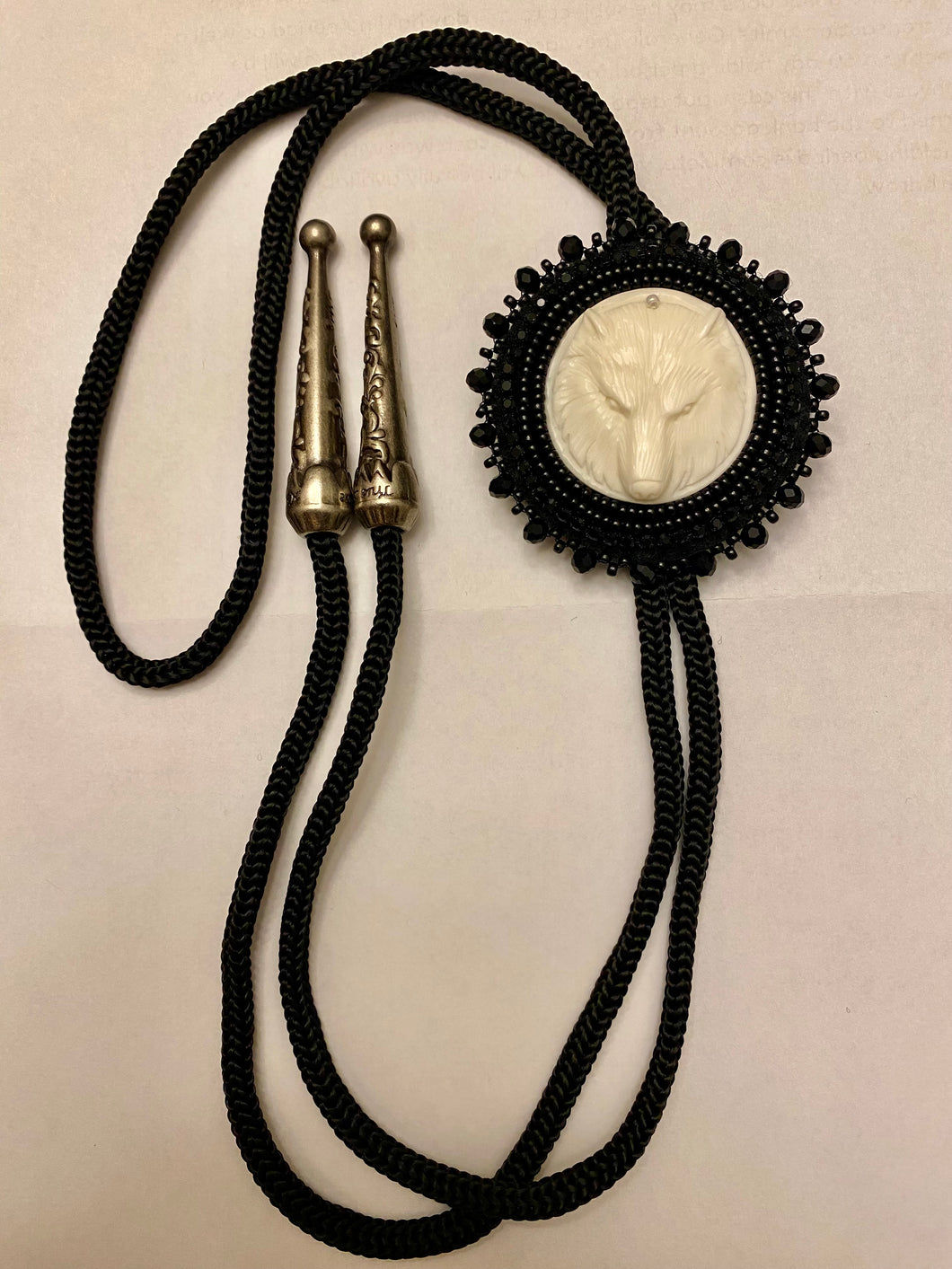 Wolf bolo tie