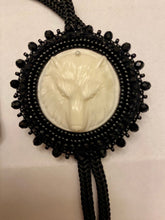Load image into Gallery viewer, Wolf bolo tie
