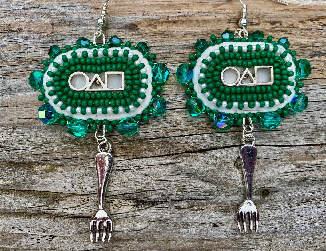 Squid Game symbol earring with forks