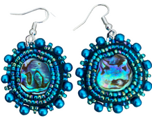 Load image into Gallery viewer, Abalone w teal (glass pearls)
